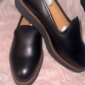 NWT 6.5 size Black Leather Loafers